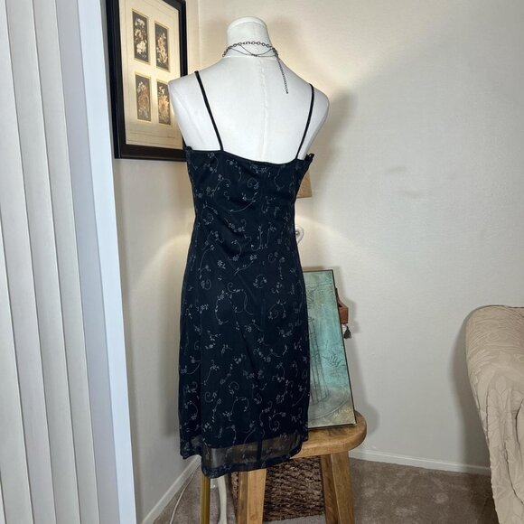City Triangles Whimsey Goth Mini Dress - Picture 3 of 4